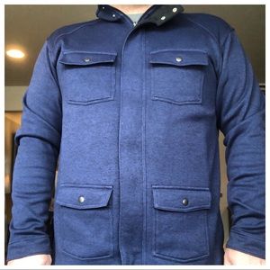 Men’s Patagonia sweater/jacket